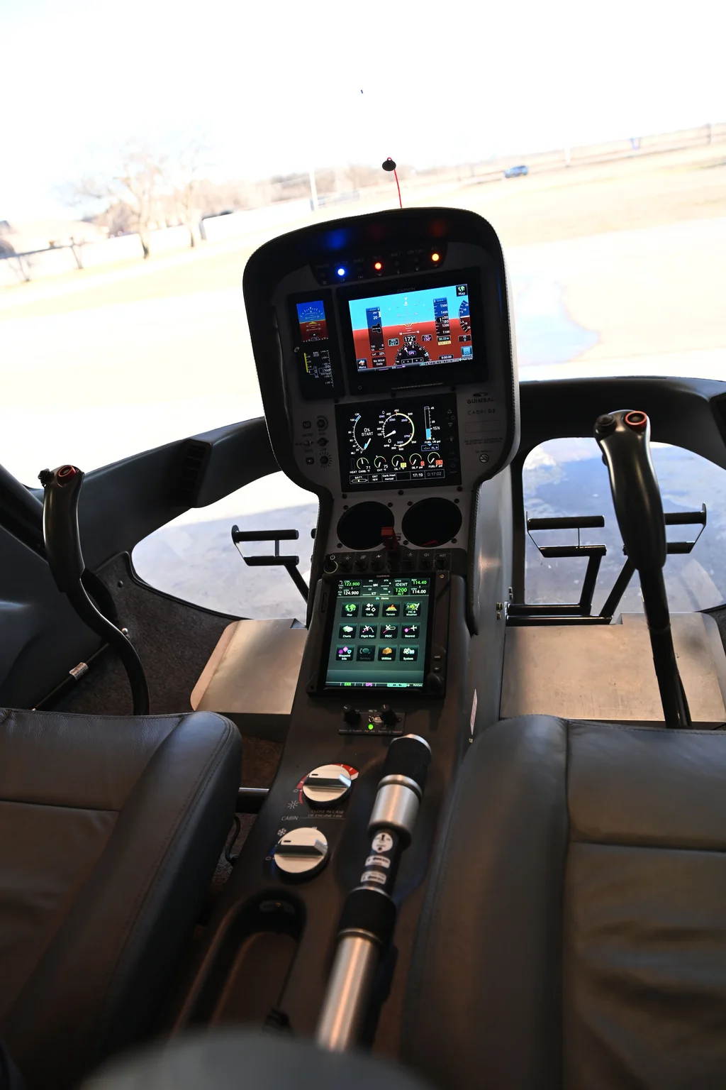 Cabri G2 instrument panel and cockpit controls viewed from the cabin